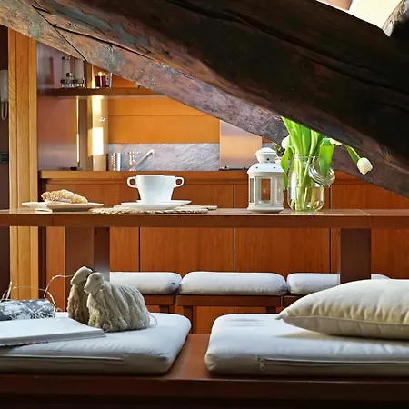 Apartamento Typical Attic Isola/garibaldi *