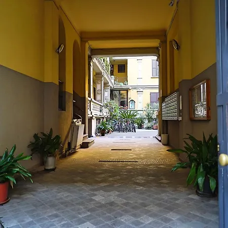 Typical Attic Isola/garibaldi